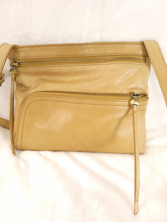 HOBO Handbags - Hobo Cassie Leather Convertible Crossbody Shoulder Bag